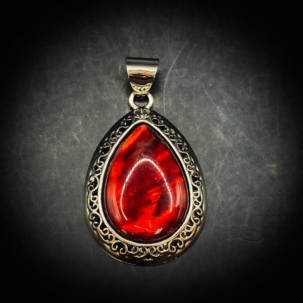 紅き呪縛を宿す逆転の魔導印   黒魔術アクセサリー   「悪魔縛り」