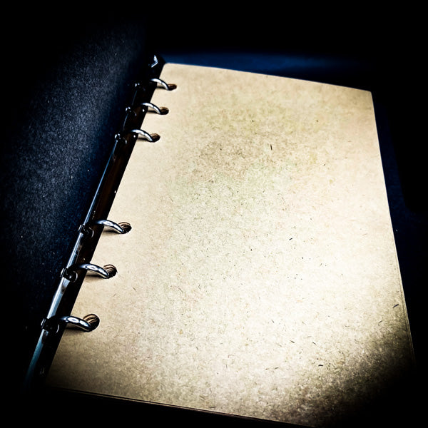 ＮＥＷ・恋愛成就の激レアノート【恋愛魔術】魅惑の独占帳