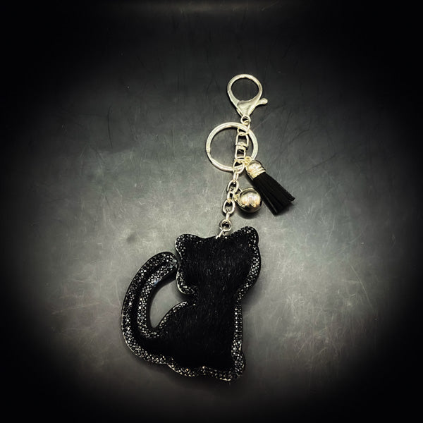 富を呼び込む黒猫契約の導印   黒魔術アクセサリー   「黒猫の契約」