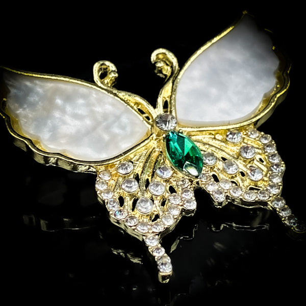 NEW・愛する人を引き寄せる【蝶魔術】ホワイト・パピヨンの愛輝