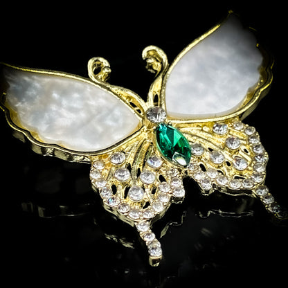 NEW・愛する人を引き寄せる【蝶魔術】ホワイト・パピヨンの愛輝