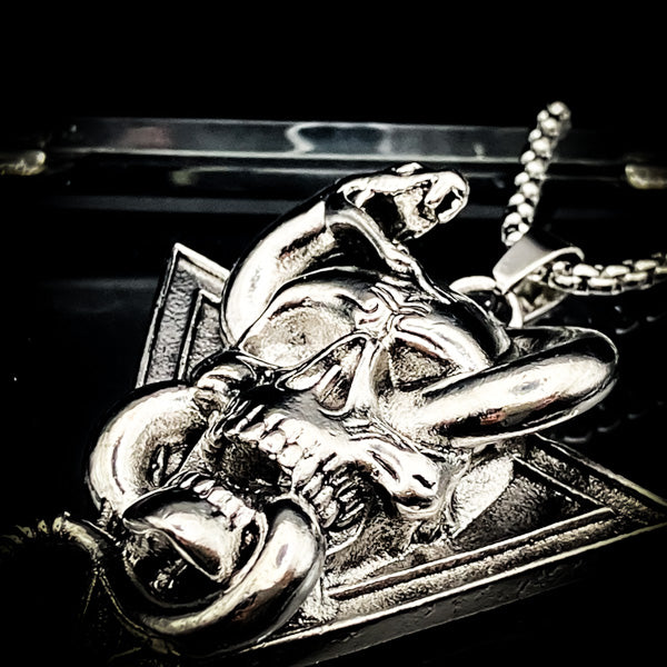 呪縛最強魔術【呪いの激走】効果抜群人気アイテム復刻NEWデザイン！