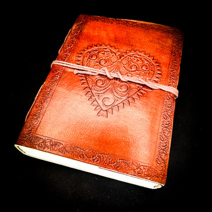 願いを書き換える禁書魔導ノート 黒魔術アイテム 「マギー・ブーフ 願望記述覚醒版」