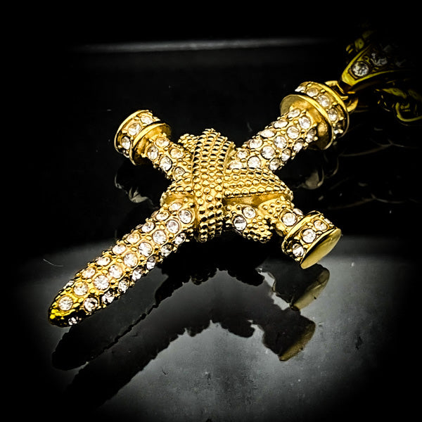 黄金を巡らせる魔導十字の契約具   黒魔術アクセサリー   「黄金の魔術師十字架」