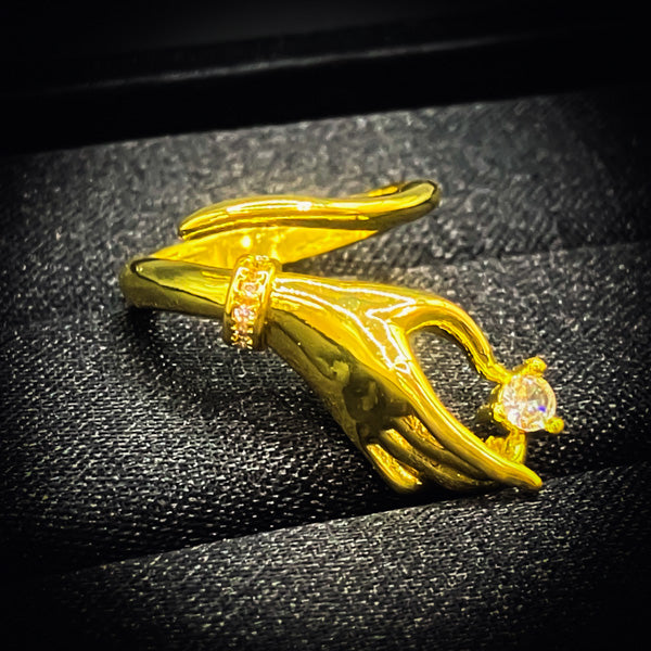 黄金を掴み留める富貴の魔導環   黒魔術アクセサリー   「金運掌握の魔術リング」