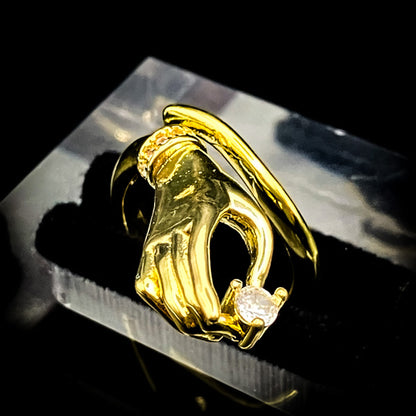 黄金を掴み留める富貴の魔導環   黒魔術アクセサリー   「金運掌握の魔術リング」