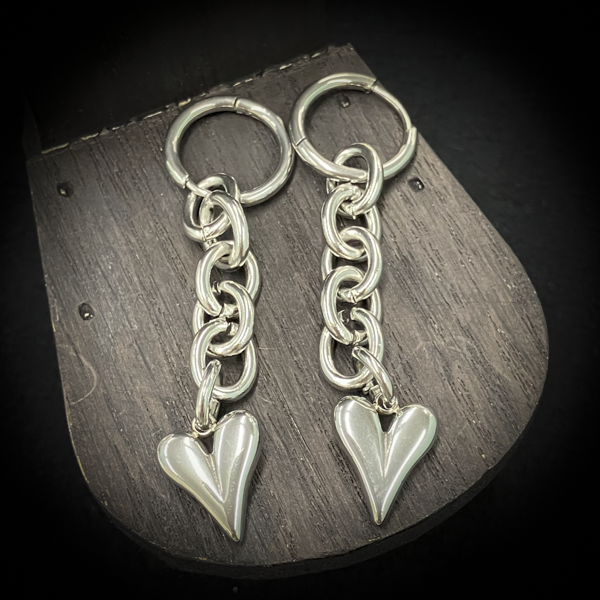 好きな人と結ばれる【特別限定・恋愛魔術】黒魔術アクセサリー【魔女の聖約】Silverheart