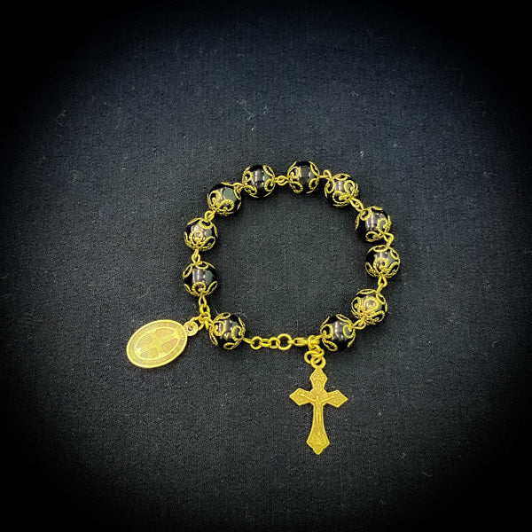 悪意を退け、憎き相手へ報いを刻む。黒魔術アクセサリー【クルクス・ヴェンデッタ】