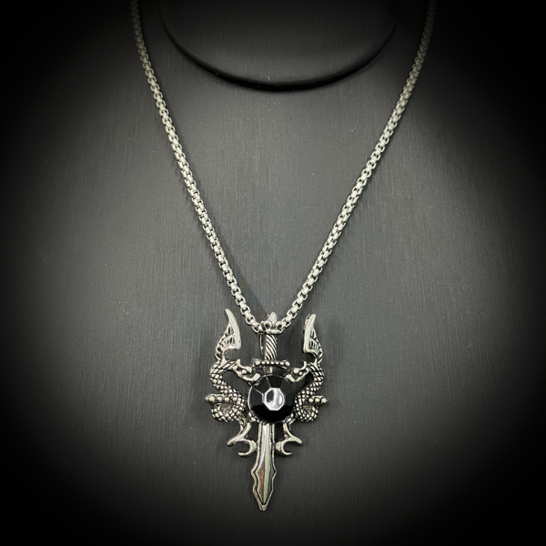 尽きぬ財を巡らせる黒龍金環   黒魔術アクセサリー   「黒龍の金巡」